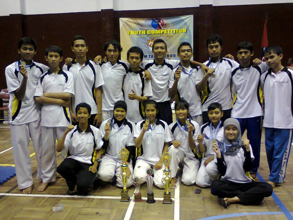 Foto Kejuaraan Taekwondo MTC CUP Friendship Games Open Tournament 2012 se-DIY dan Jawa Tengah