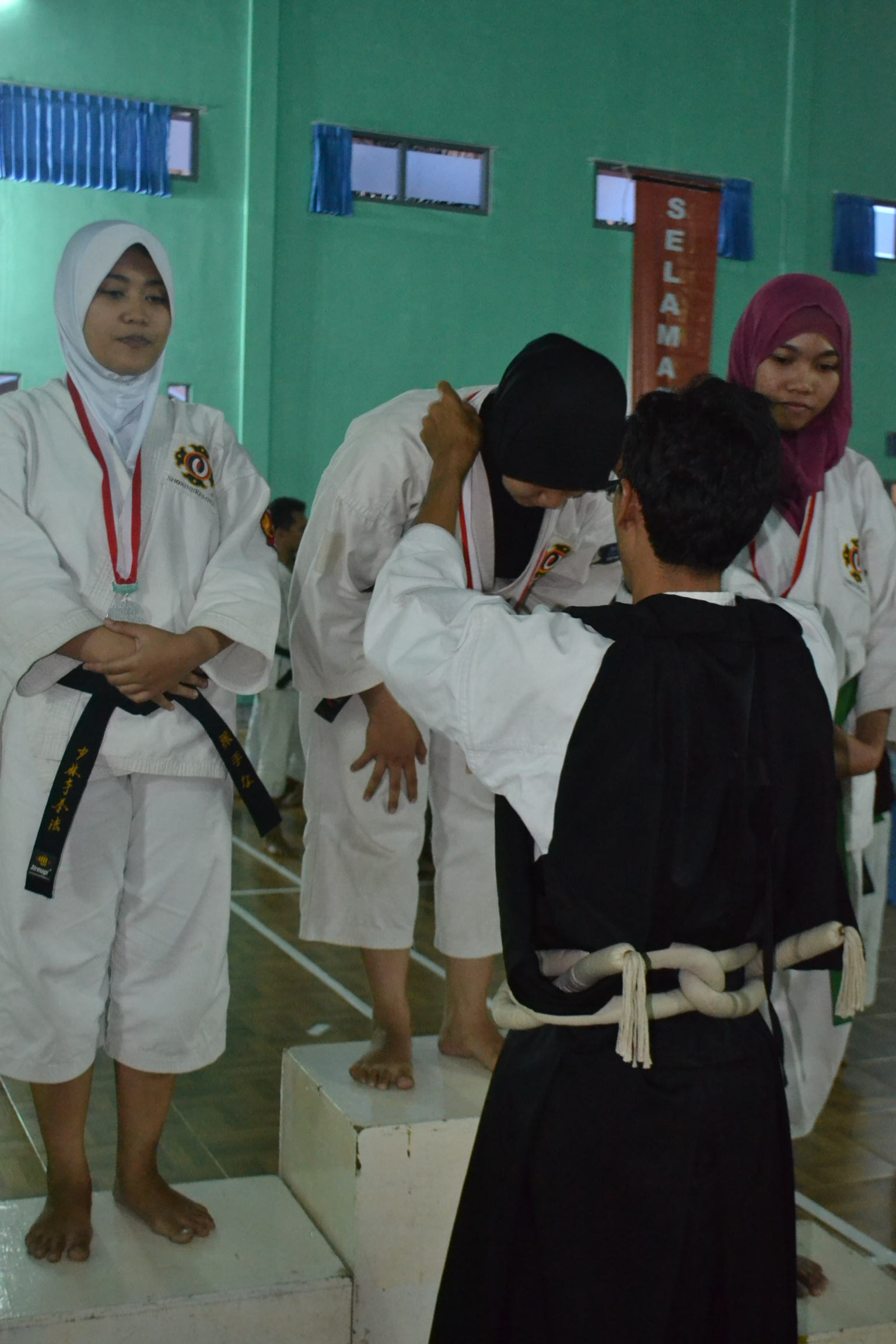 Foto Kejuaraan Daerah Tingkat Senior Cabang Olahraga Beladiri Kempo 2013 Kategori Randori Putri Kelas 51 Kg