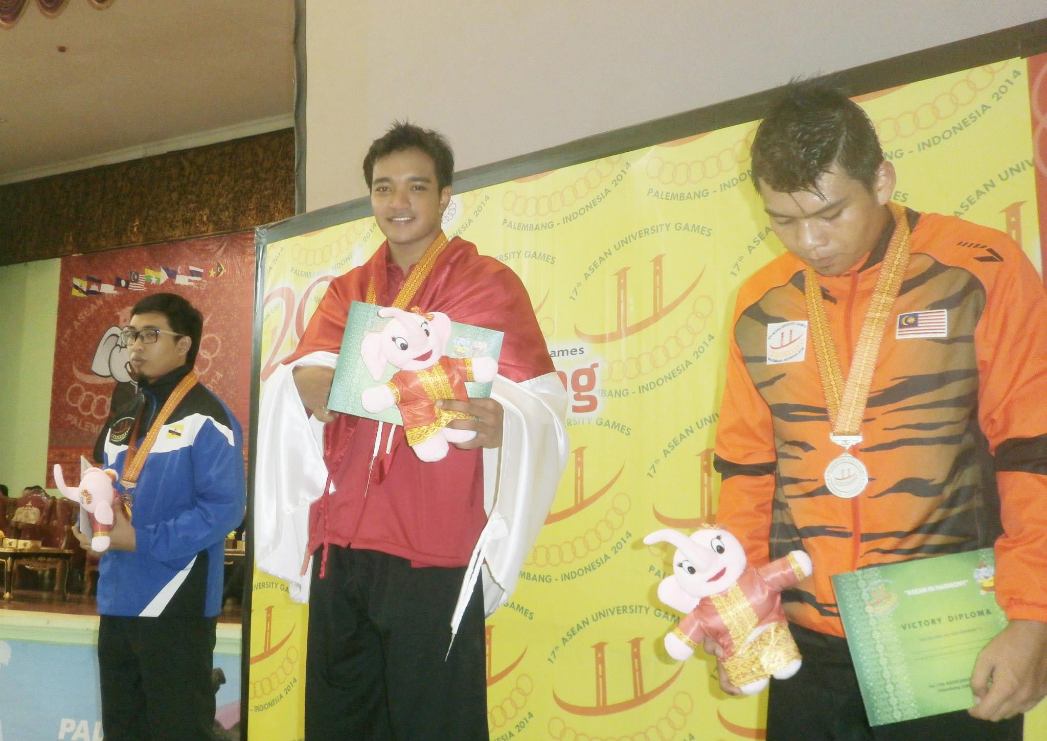 Foto Kelas H 80-85 kg Putra Cabang Pencak Silat dalam Pekan Olahraga Mahasiswa ASEAN XVII “The 17th ASEAN University Games” Tahun 2014 di Palembang, Sumatera Selatan