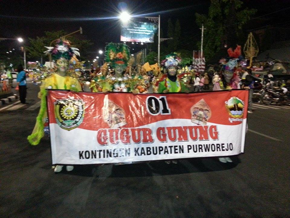 Foto Parade Budaya Provinsi Jawa Tengah Tahun 2014