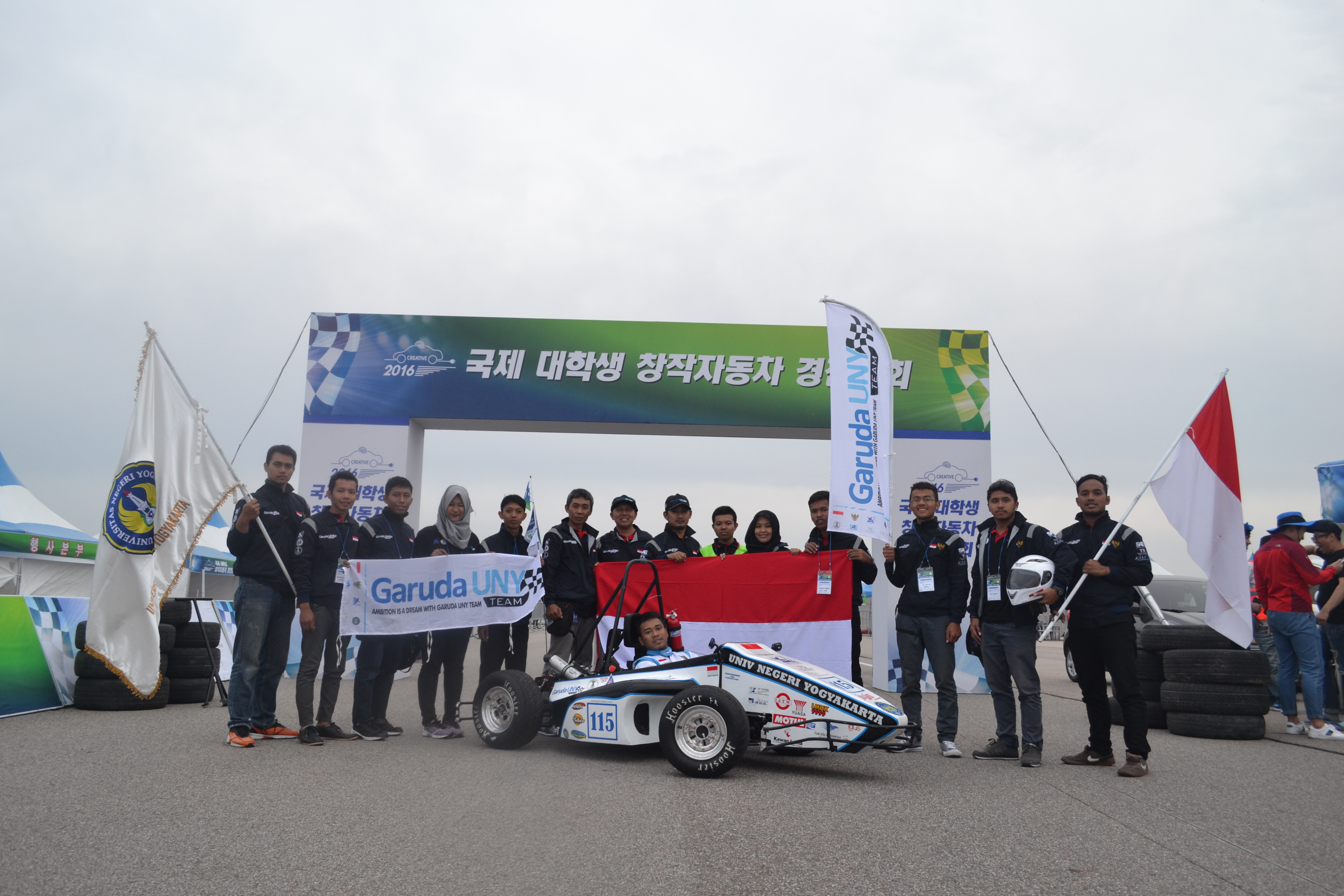 Foto International Student Car Competition 2016