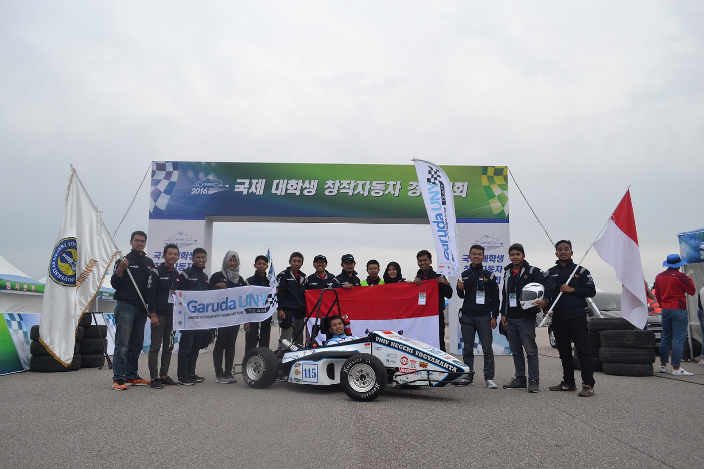 Foto Kompetisi Mobil Mahasiswa Internasional 2016