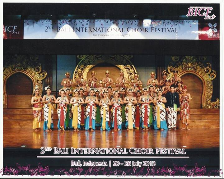 Foto 2nd Bali International Choir Festival 2013 kategori Folklore