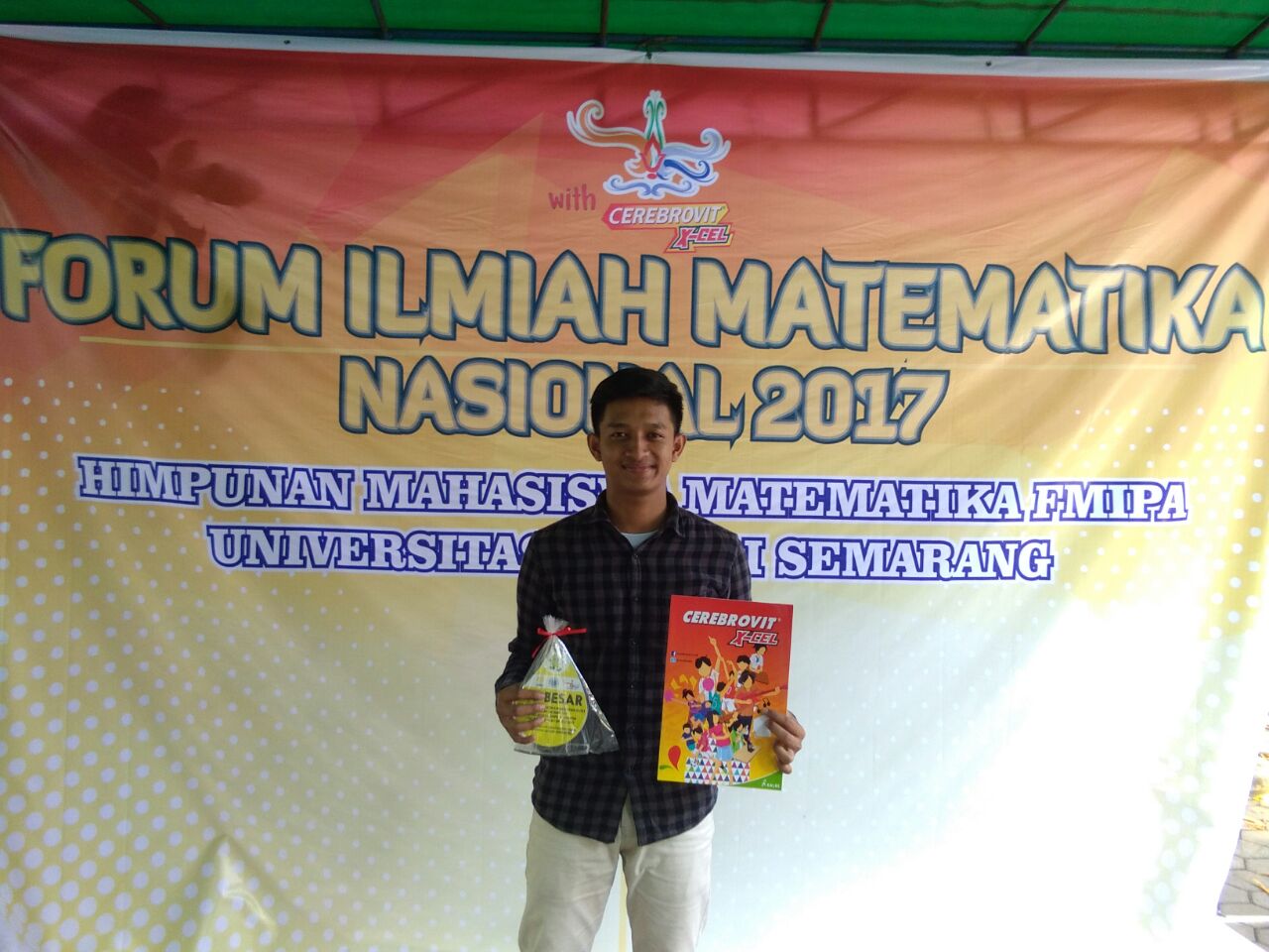 Foto Lomba Mathematics Competition for College Student 2017
