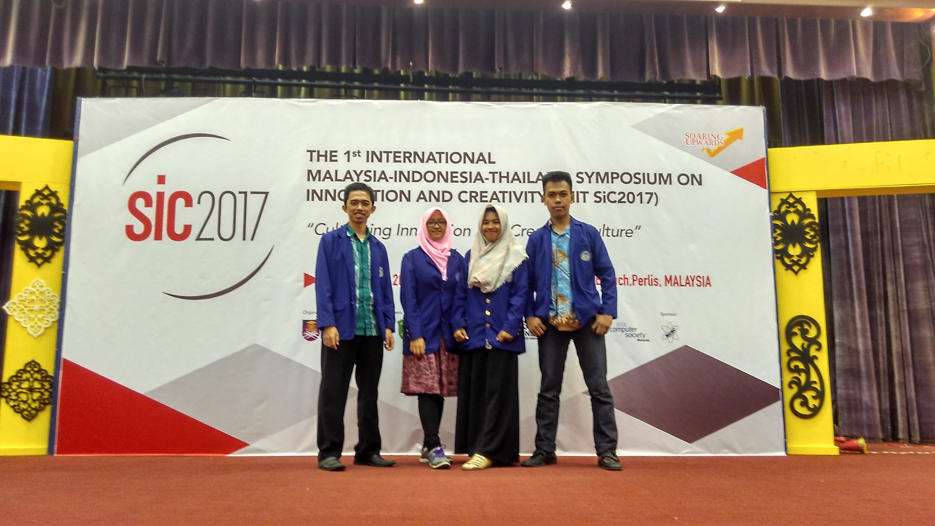 Foto Lomba The 1st international Malaysia-Indonesia-Thailand symposium on innovation and creativity (iMIT SiC 2017)