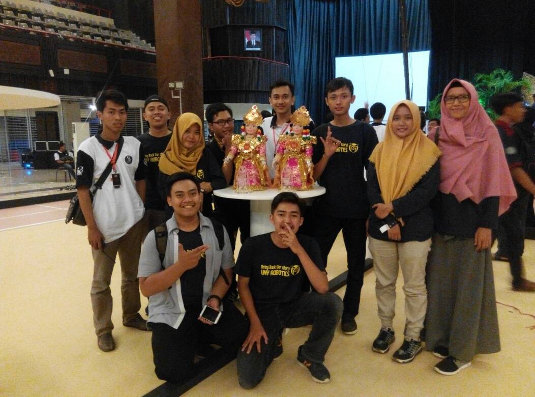 Foto Kontes Robot Seni Tari Indonesia Tahun 2017 Regional 3 (DIY, JATENG, Kalimantan)