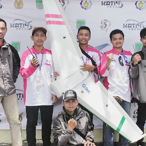 Foto Kontes Robot Terbang Indonesia 2017
