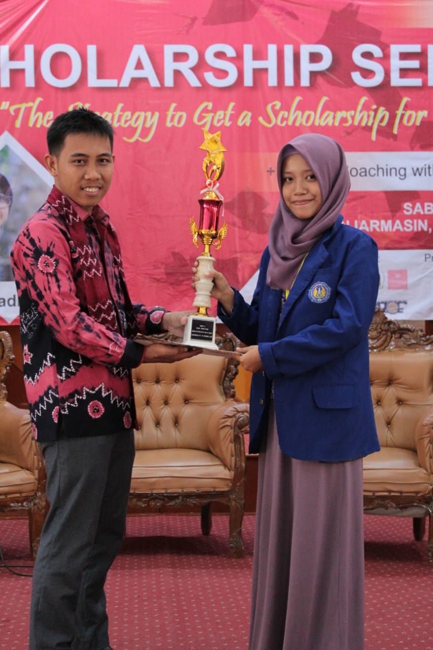 Foto Borneo International Youth Summit Essay Competition