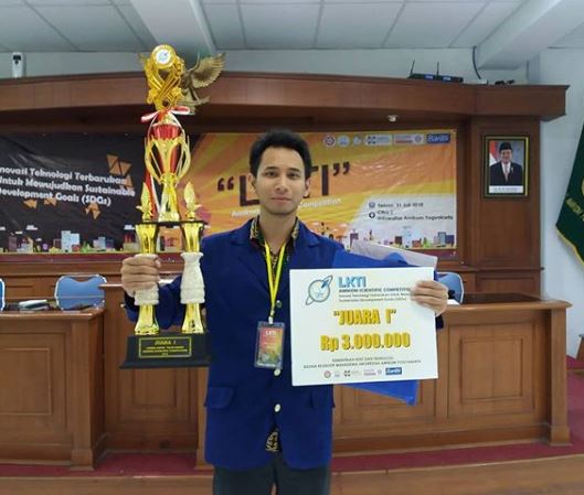 Foto 1ST Winner Amikom Scientific Competition at AMIKOM Yogyakarta, June 2018

