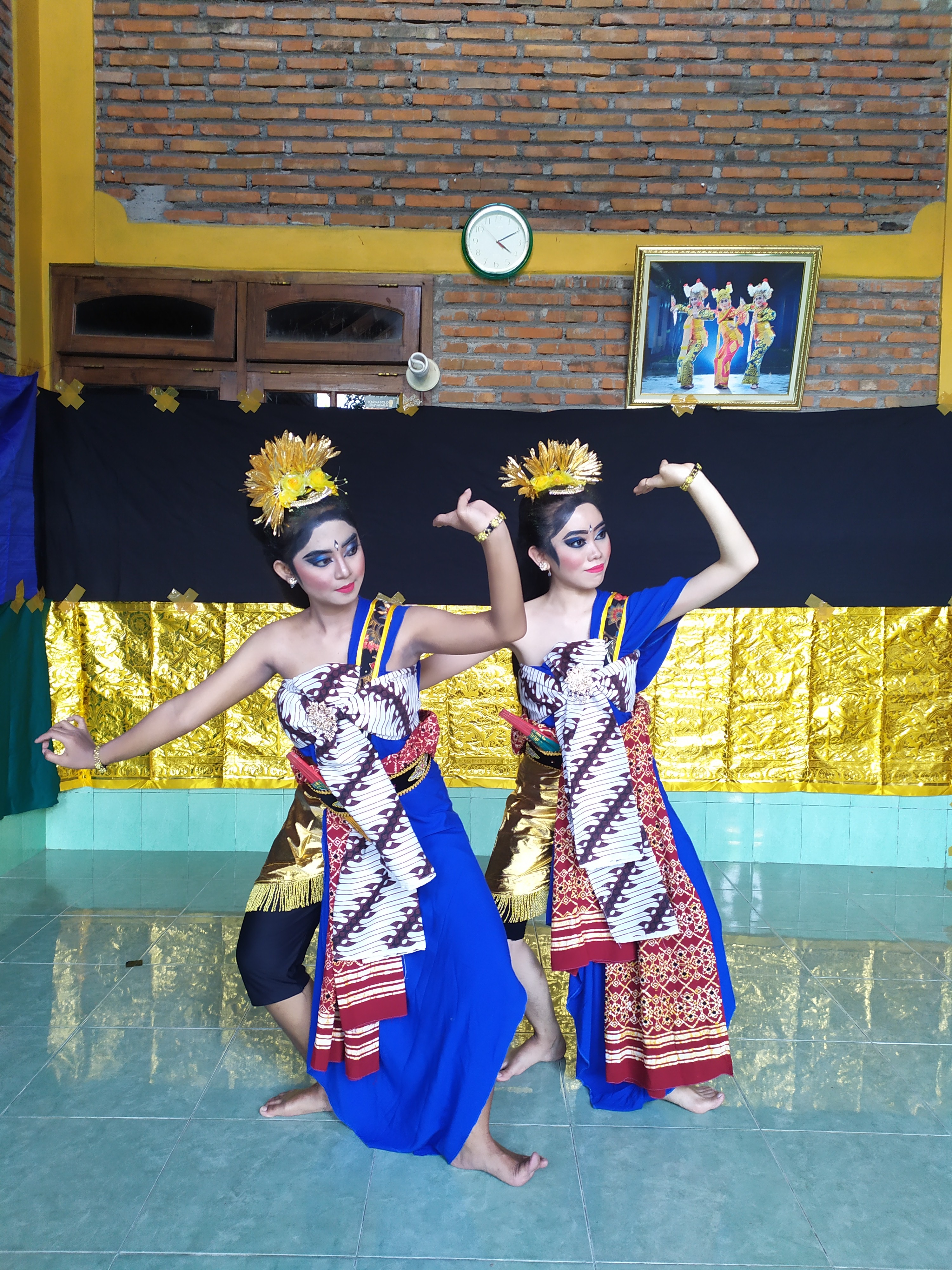 Foto Lomba Dancing at Home Challenge (DHC) 2020