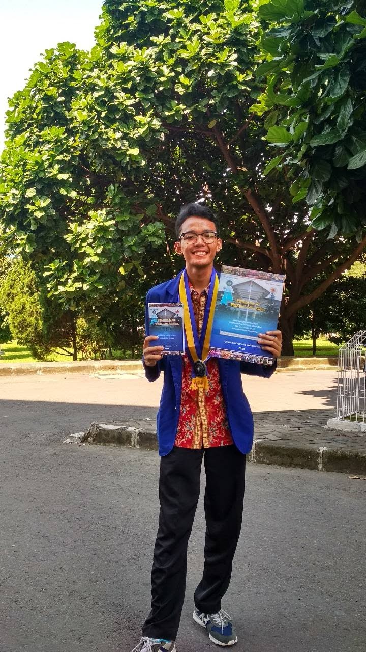 Foto Mahasiswa Berprestasi Bidang Penalaran Tahun 2018