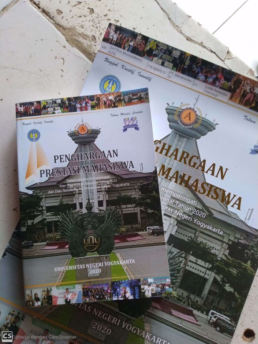Foto Penganugerahan Prestasi Mahasiswa Universitas Negeri Yogyakarta 2020