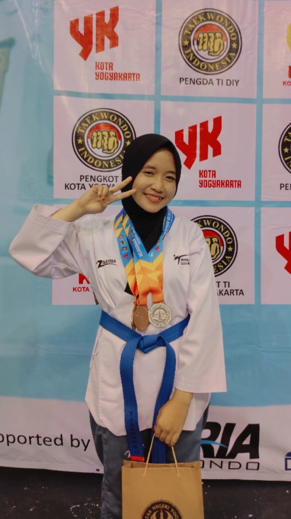 Foto Kejuaraan Taekwondo Walikota Cup IX 2022 - Regional 5 Provinsi