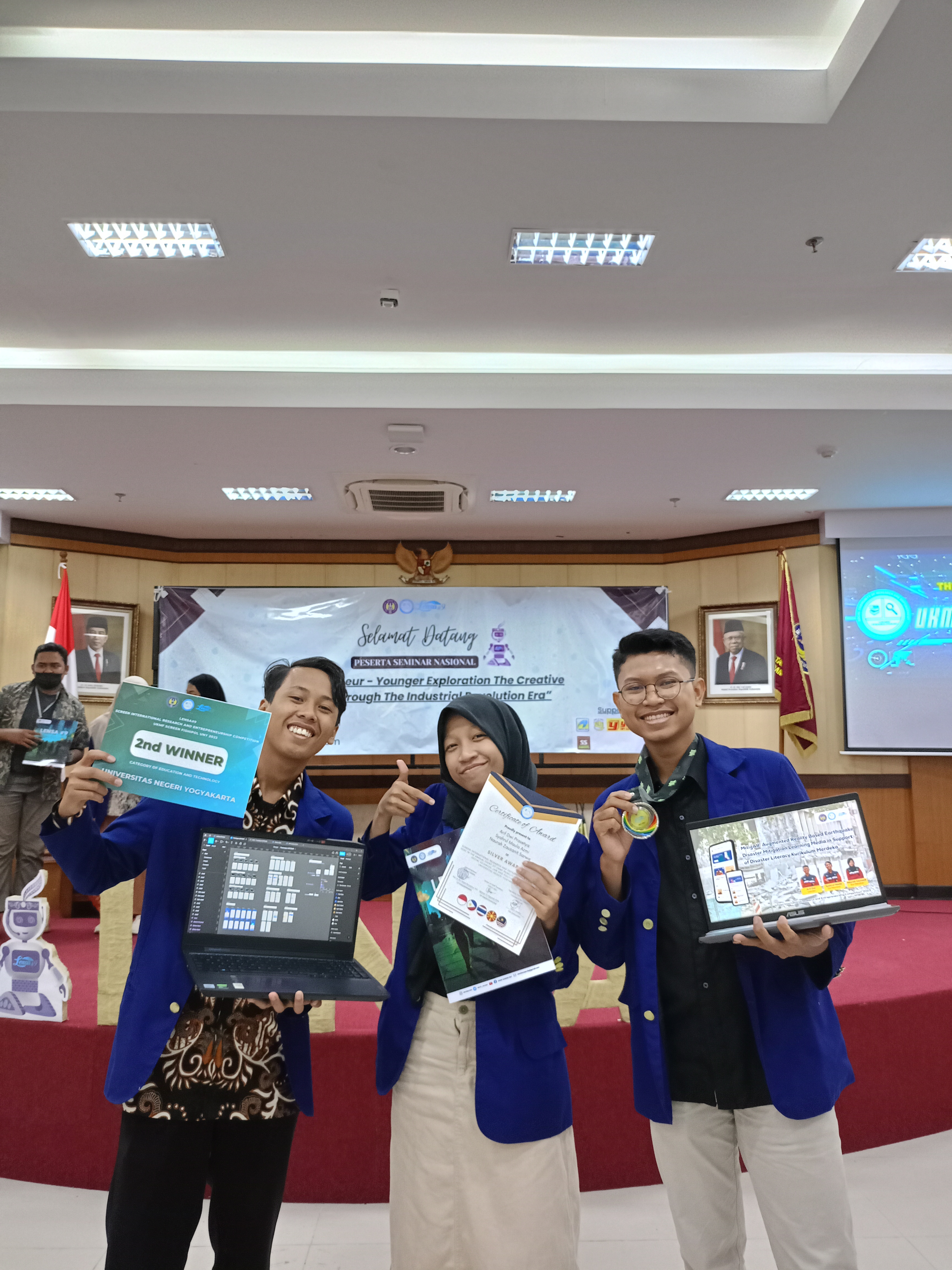 Foto Screen International Research Education and Enterpeneur Competition 2023