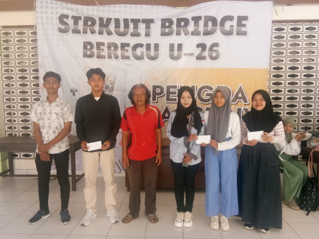 Foto Sirkuit Bridge Beregu U-26 se - D.I. Yogyakarta