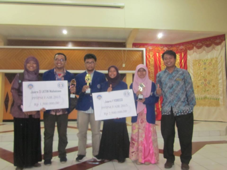 Foto Lomba (Young Research Competition) YORECO 2015