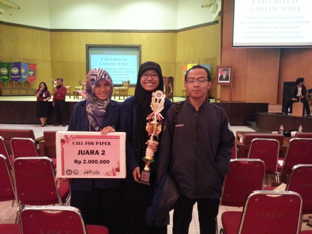 Foto Accounting Paper Competition