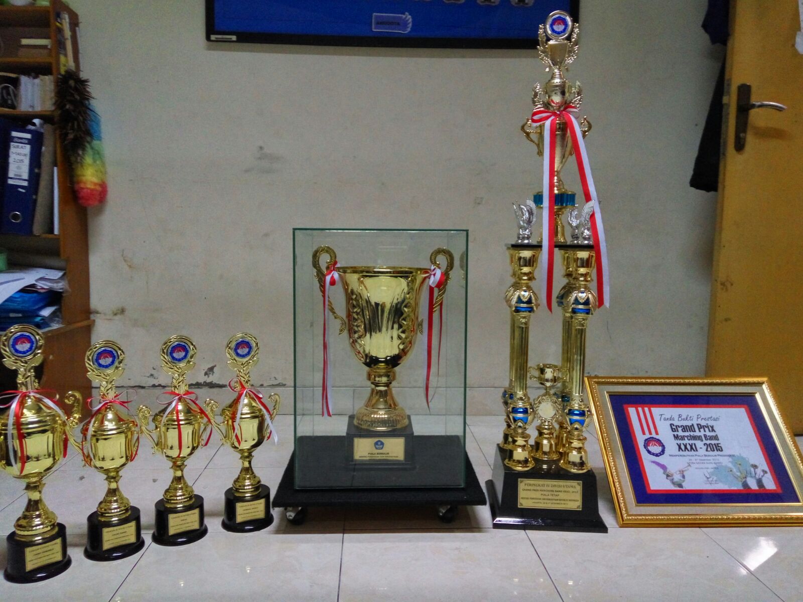 Foto Kategori Front Ansamble dalam Kejuaraan Nasional Grand Prix Marching Band XXXI Tahun 2015 di Istora Senayan Jakarta