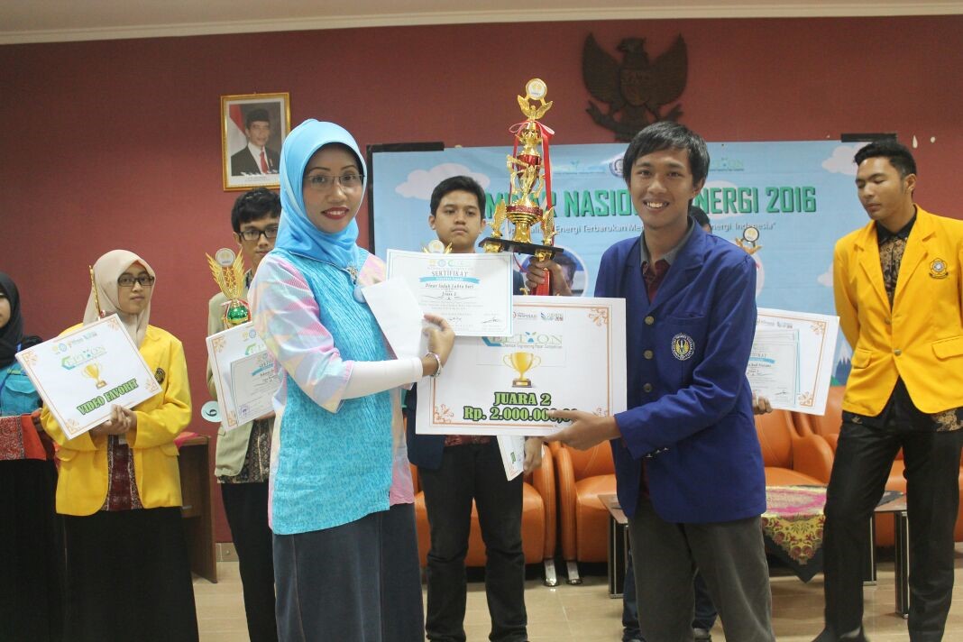 Foto Lomba Karya Tulis Ilmiah CEPTION (Chemical Engineering Paper Competition 2016