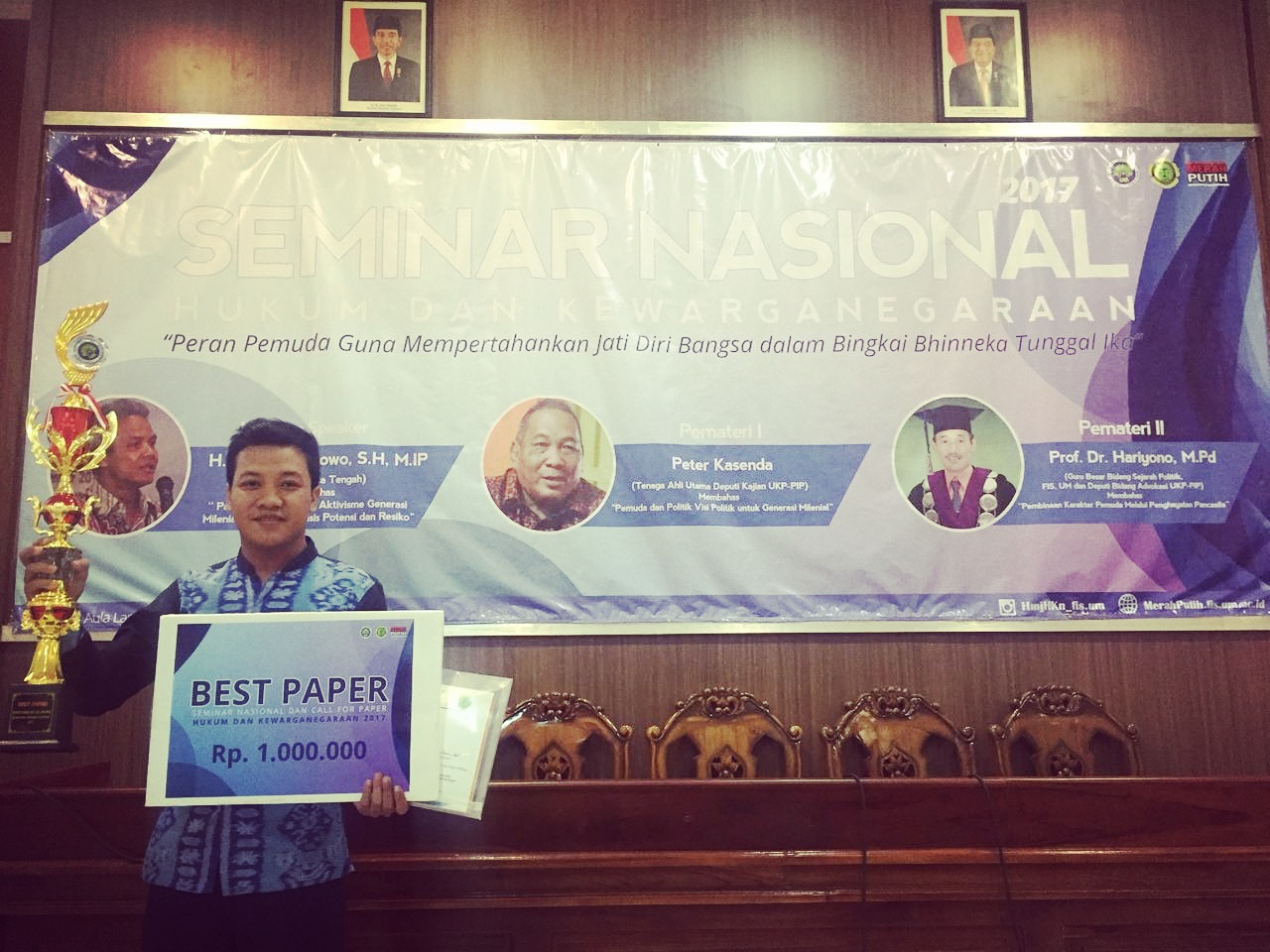 Foto Kompetisi Paper Seminar Nasional Hukum dan Kewarganegaraan Universsitas Negeri Malang