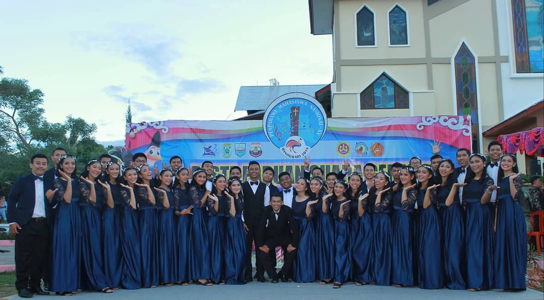Foto Pesta Paduan Suara Gerejawi Mahasiswa Nasional - Kategori Musica Sacra
