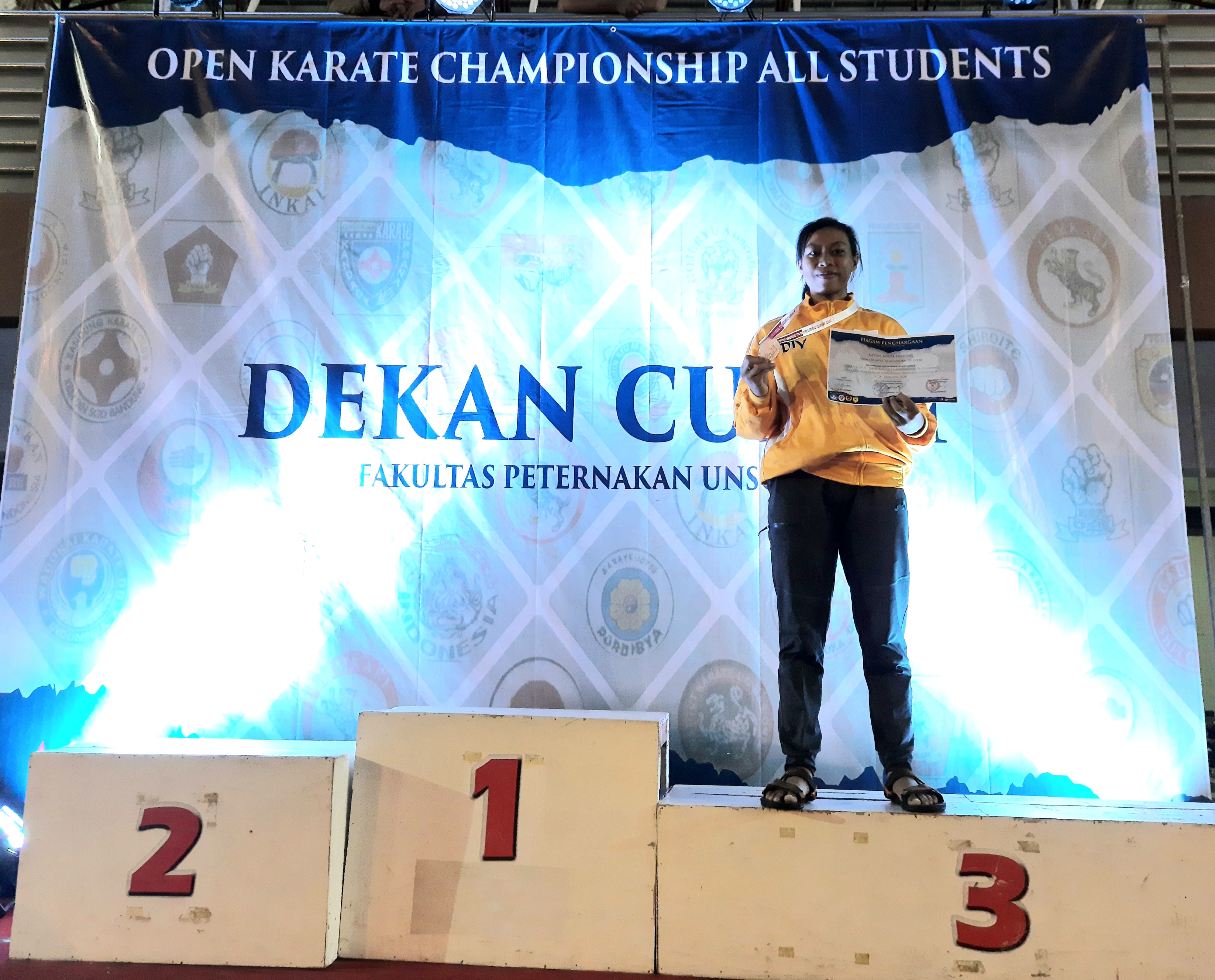 Foto Kejuaraan Karate Dekan Cup 6