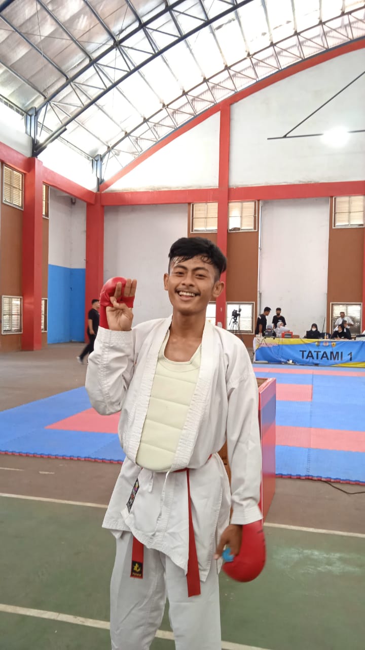 Foto Kejuaraan karate junior dan senior se dulongmas tahun 2021