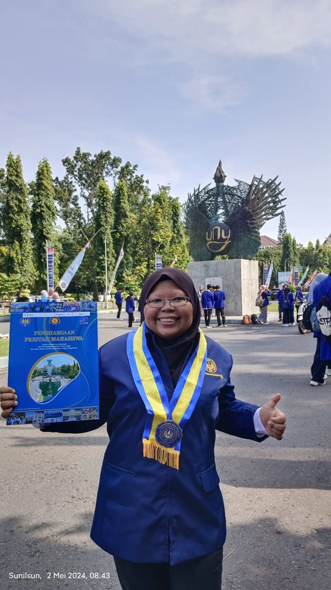 Foto Memperingati Hari Pendidikan Nasional dan Dies Natalis ke-60 Universitas Negeri Yogyakarta